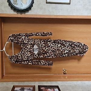 Gemeiq Bodycon Leopard Dress.  Size L.  New.